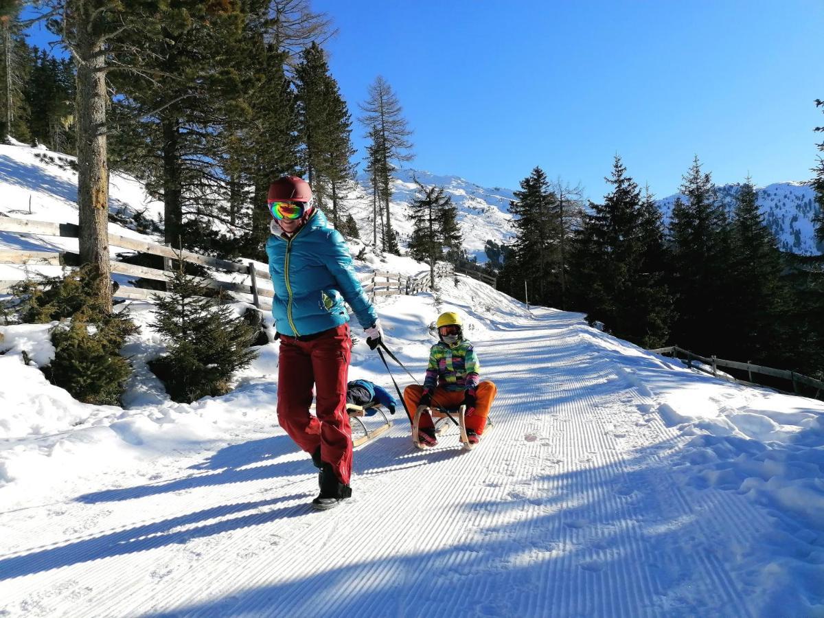 Bergperle Apartments & Mountain Sport Fliess Exteriér fotografie